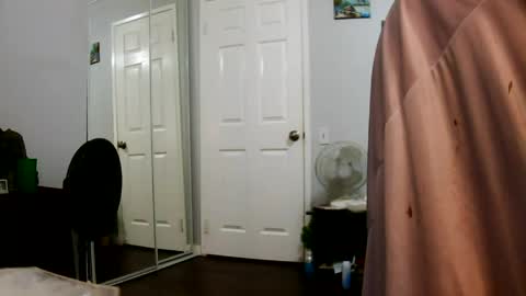 Claudia online show from June 5, 2026, 3:07 pm