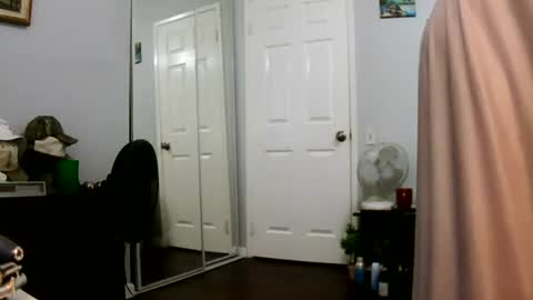 Claudia online show from July 13, 2026, 3:48 pm