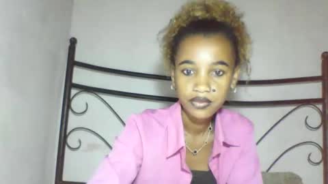 claudianne online show from April 6, 2026, 4:57 am