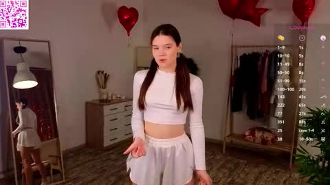 Snapshot of claudinedates chatting on February 28, 2026, 1:06 am Lei your Angel online show from February 28, 2026, 1:06 am