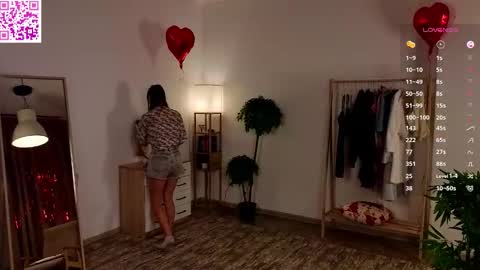 Snapshot of claudinedates chatting on March 2, 2026, 1:08 am Lei your Angel online show from March 2, 2026, 1:08 am