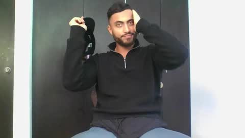 Clay online show from April 10, 2026, 4:12 pm