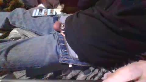 Clay online show from January 9, 2025, 6:04 pm