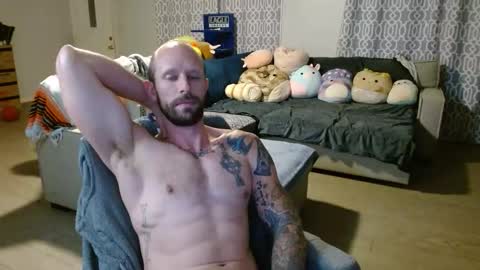 Snapshot of cldeaddrop chatting on October 22, 2025, 3:51 am Stone Daily online show from October 22, 2025, 3:51 am