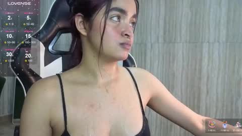 Clementine online show from September 19, 2025, 2:46 am