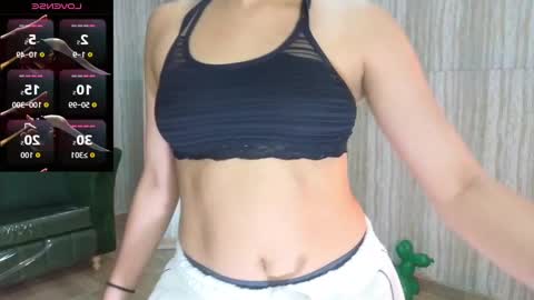 Clementine online show from October 1, 2025, 12:33 pm