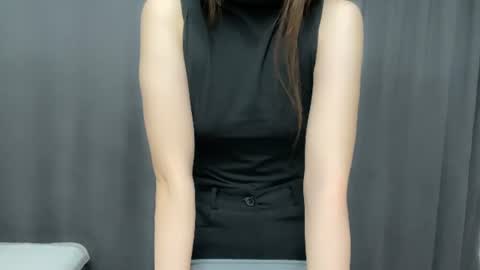 Snapshot of clementinecampion chatting on July 4, 2026, 4:13 pm Viki online show from July 4, 2026, 4:13 pm