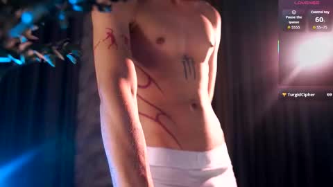 Snapshot of cleo_stringer20 chatting on February 28, 2026, 8:04 am Cleo online show from February 28, 2026, 8:04 am