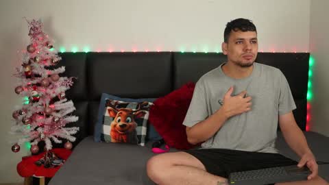 Girl Juliana and Federico online show from December 19, 2024, 5:29 am