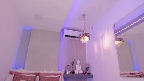 . Cleo Jhonson . online show from July 25, 2026, 4:10 am