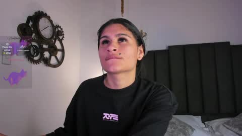 Cleopatra online show from April 1, 2026, 6:38 pm