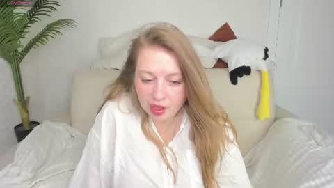 cleoxotie online show from June 13, 2026, 1:47 am
