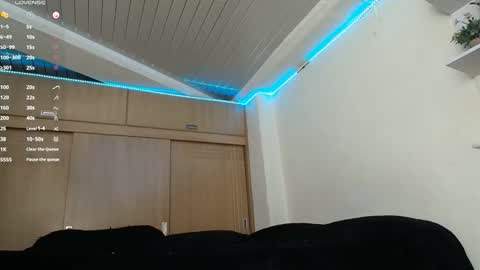 clermontt online show from November 7, 2025, 10:48 am