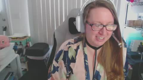 Snapshot of climaxfairy chatting on February 14, 2025, 6:29 pm Kate online show from February 14, 2025, 6:29 pm