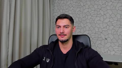 Snapshot of clintmasterss chatting on January 10, 2026, 6:37 am ClintMasterss online show from January 10, 2026, 6:37 am