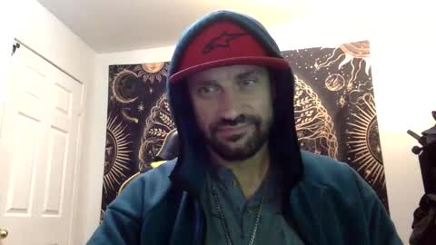 Snapshot of clintwood12 chatting on October 12, 2025, 1:04 am chad online show from October 12, 2025, 1:04 am