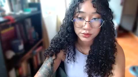 Clitia online show from June 15, 2026, 8:22 pm