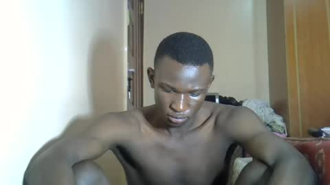 Snapshot of clive_damian chatting on July 26, 2026, 2:02 pm clive_damian online show from July 26, 2026, 2:02 pm