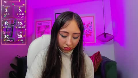 Cloe  online show from December 10, 2024, 12:50 am