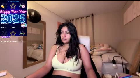 Snapshot of cloe_small08 chatting on November 13, 2025, 5:28 am cloe small online show from November 13, 2025, 5:28 am