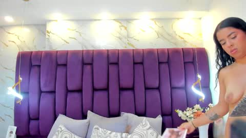 Cloe online show from November 7, 2025, 5:13 pm