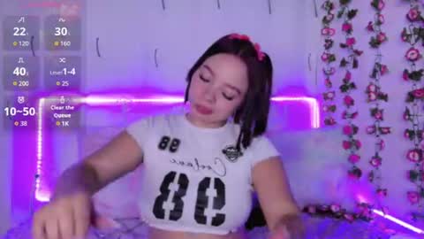 Snapshot of cloe_sweet18 chatting on July 18, 2026, 9:46 am cloe_sweet18 online show from July 18, 2026, 9:46 am