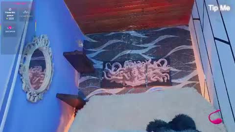 cloee_cameron online show from July 28, 2026, 9:03 pm