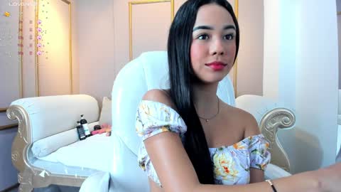 Snapshot of cloehap chatting on January 31, 2025, 12:18 pm Cloe online show from January 31, 2025, 12:18 pm