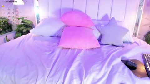 Cloe Harp  online show from February 1, 2025, 2:34 pm