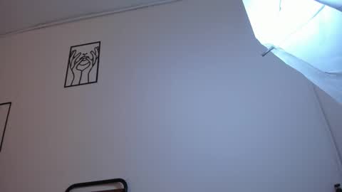 cloe online show from January 14, 2025, 1:47 am