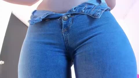 cloe online show from January 17, 2025, 2:18 am