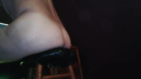 Snapshot of closettweekfreak chatting on July 15, 2026, 3:45 am closettweekfreak online show from July 15, 2026, 3:45 am