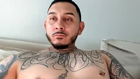 closmon online show from March 18, 2026, 4:32 pm