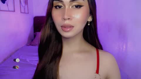 Snapshot of cloudia_babe chatting on February 20, 2026, 2:50 pm Cloudia babe69 online show from February 20, 2026, 2:50 pm