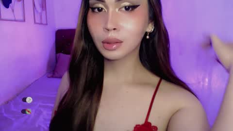 Snapshot of cloudia_babe chatting on February 28, 2026, 5:30 am Cloudia babe69 online show from February 28, 2026, 5:30 am
