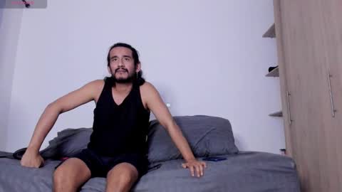 Snapshot of cloudy_pigdude chatting on March 5, 2025, 4:56 am CRISTIAN online show from March 5, 2025, 4:56 am