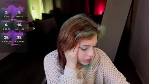 Snapshot of clown_princess chatting on April 15, 2026, 11:50 am Lina online show from April 15, 2026, 11:50 am