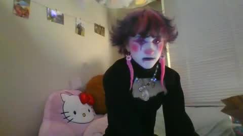 Snapshot of clownbambi chatting on February 9, 2025, 2:49 am clownbambi online show from February 9, 2025, 2:49 am