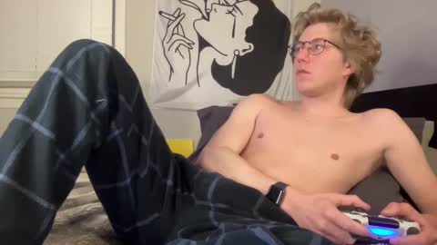 Clyde Austin online show from December 26, 2024, 3:59 am