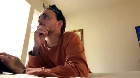 cmane546389 online show from November 17, 2025, 11:54 pm