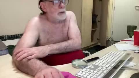 Snapshot of coach_karl chatting on May 31, 2026, 1:25 am Coach Karl Porn Star Tip me all the way to my next trip online show from May 31, 2026, 1:25 am