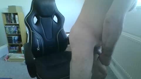 Snapshot of coccalad chatting on April 22, 2026, 10:39 am coccalad online show from April 22, 2026, 10:39 am