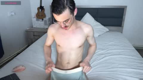 Snapshot of cock_and_lock chatting on April 1, 2026, 9:34 pm Herman online show from April 1, 2026, 9:34 pm
