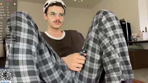Snapshot of cock_and_lock chatting on May 2, 2026, 10:20 am Herman online show from May 2, 2026, 10:20 am