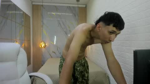 cock_big_5 online show from July 22, 2026, 3:26 pm