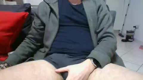 Snapshot of cockonee chatting on March 25, 2026, 8:48 pm . online show from March 25, 2026, 8:48 pm