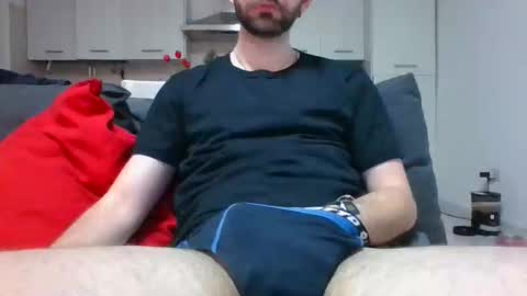 Snapshot of cockonee chatting on April 1, 2026, 8:06 pm . online show from April 1, 2026, 8:06 pm