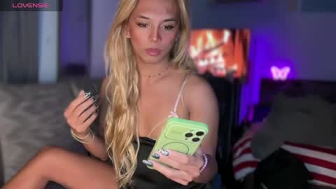 PrincessDianna IslandGirl   CUMSHOW in PVT and PASSWORDSHOW   online show from April 16, 2026, 10:56 pm