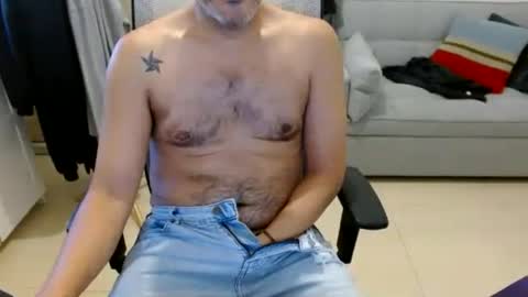 Snapshot of cockydude31 chatting on July 28, 2026, 11:17 am cockydude31 online show from July 28, 2026, 11:17 am