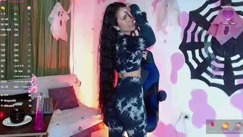 Snapshot of coco_dam chatting on October 30, 2025, 7:54 am coco_dam online show from October 30, 2025, 7:54 am